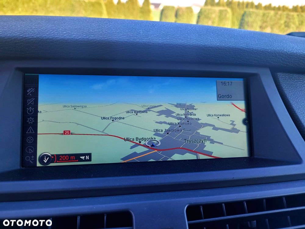 BMW X5 xDrive40d - 27
