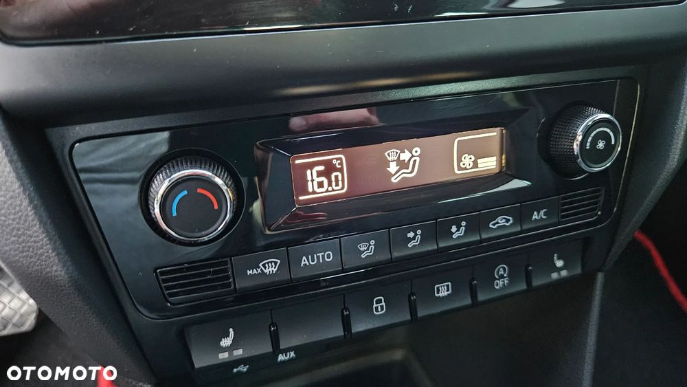 Skoda RAPID 1.0 TSI DSG Drive - 27