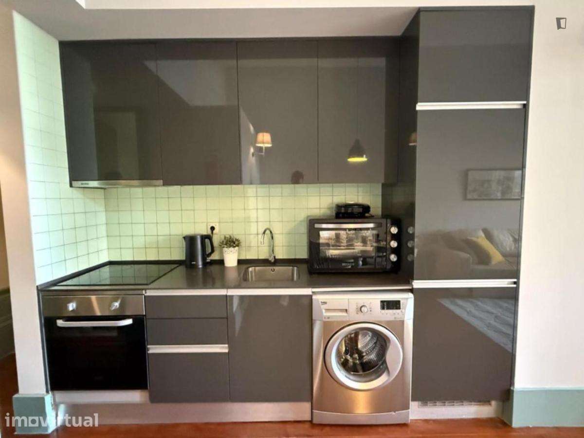 Apartamento com 2 quartos - localizado em Cedofeita Porto - Grande imagem: 4/15