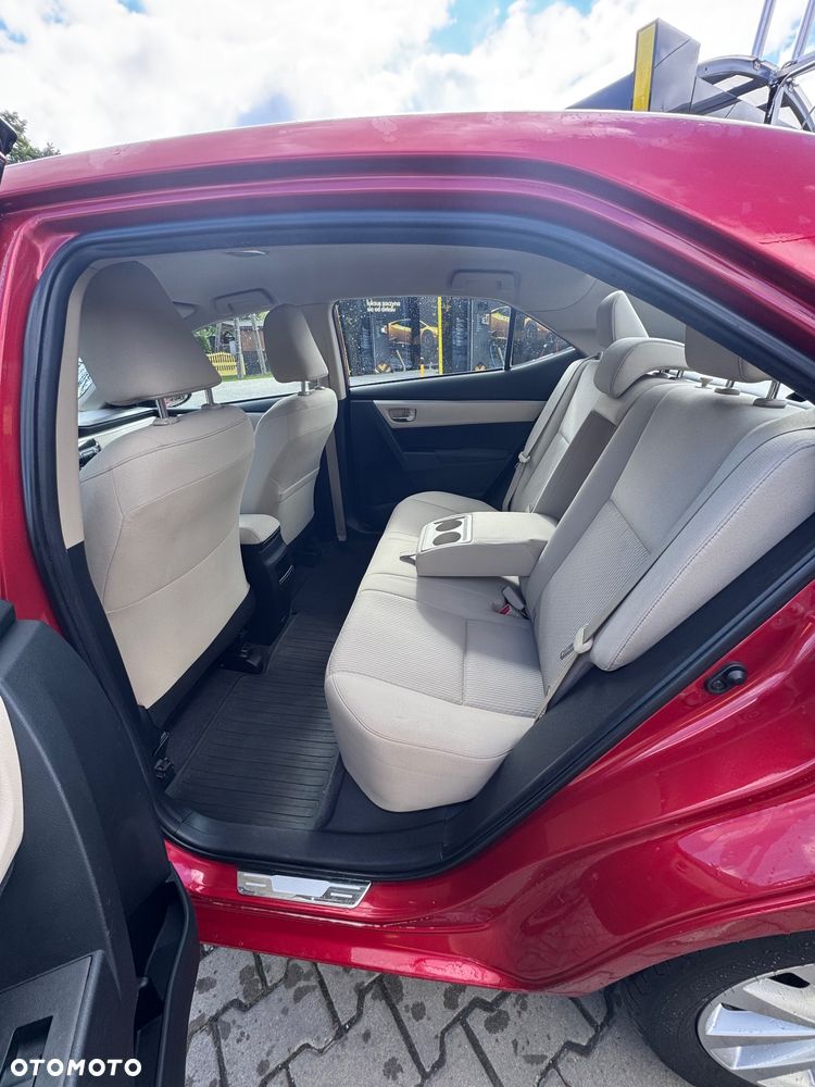 Toyota Corolla 1.6 Prestige - 12