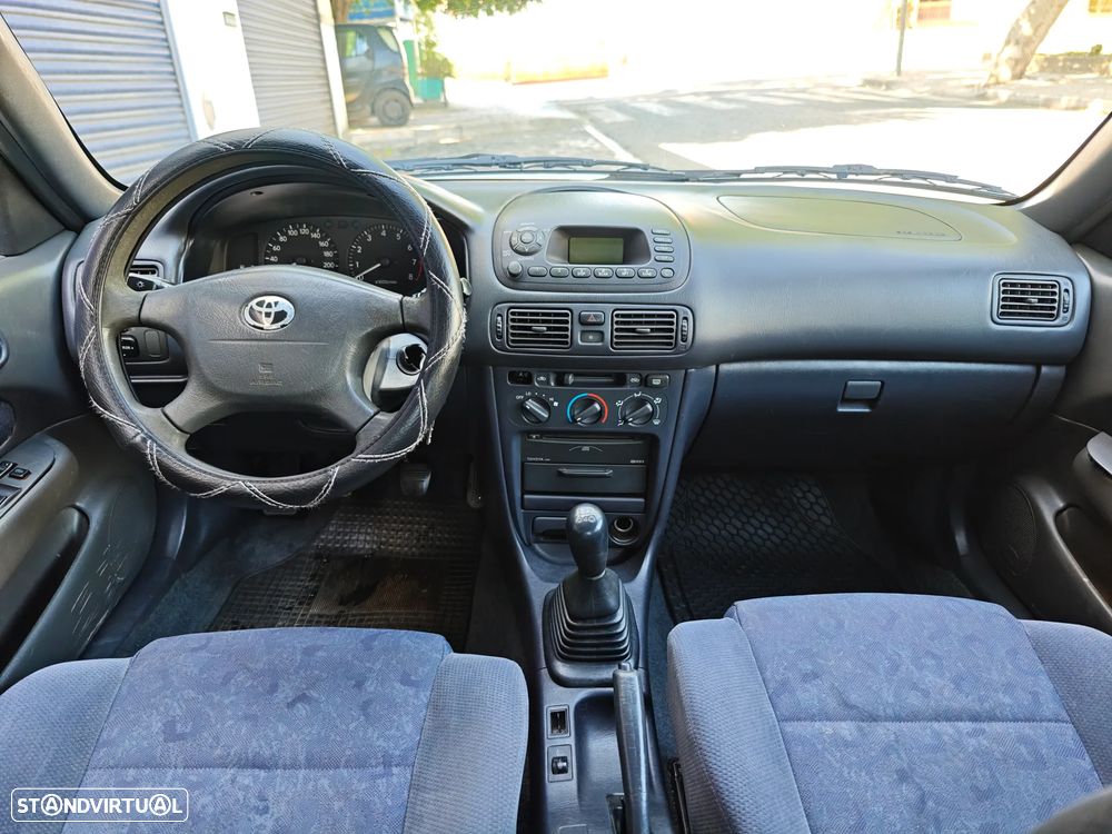 Toyota Corolla L/B 1.4 Base - 9