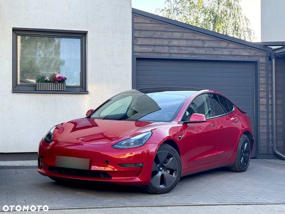 Tesla Model 3 - 7
