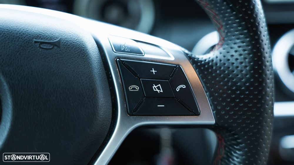 Mercedes-Benz A 200 CDI AMG Line - 28