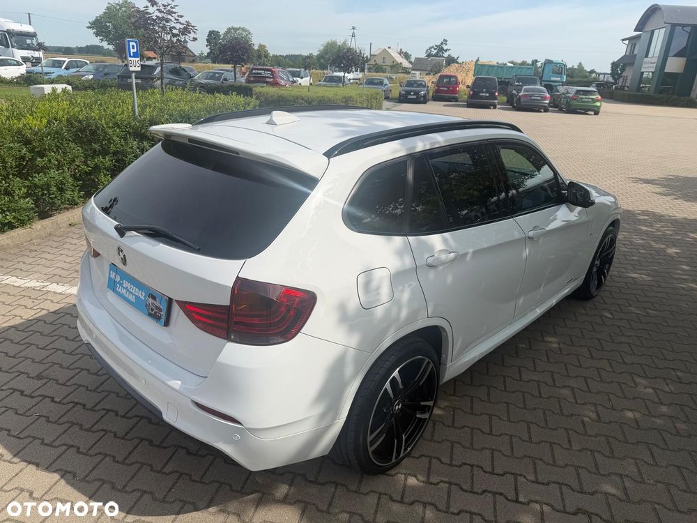BMW X1 sDrive18d Sport Line - 31