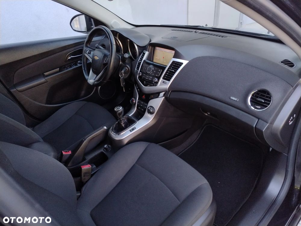 Chevrolet Cruze 1.7 D LT+ Premium - 10
