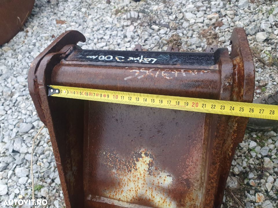 Cupa miniexcavator 3,5 tone - 3