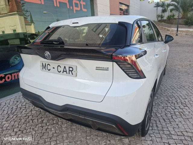 MG MG4 51 kWh Standard - 45