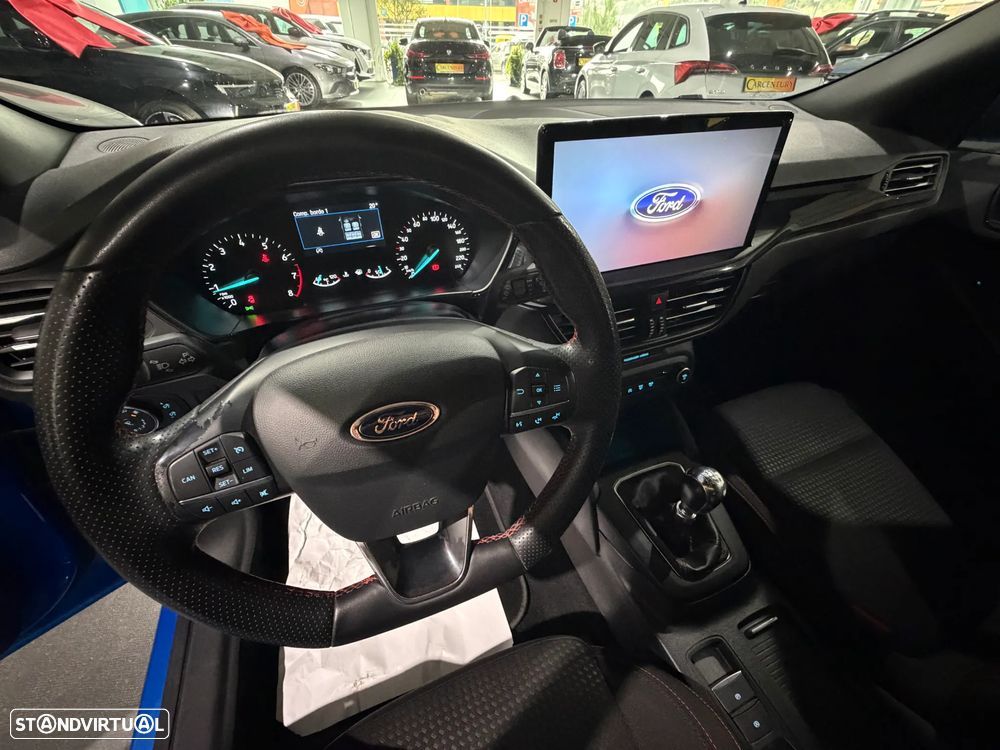 Ford Focus SW 1.0 EcoBoost MHEV ST-Line - 9