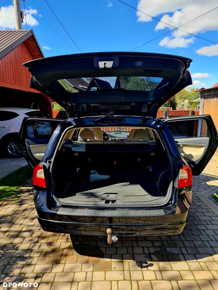 Volvo V70 2.0D Summum - 18