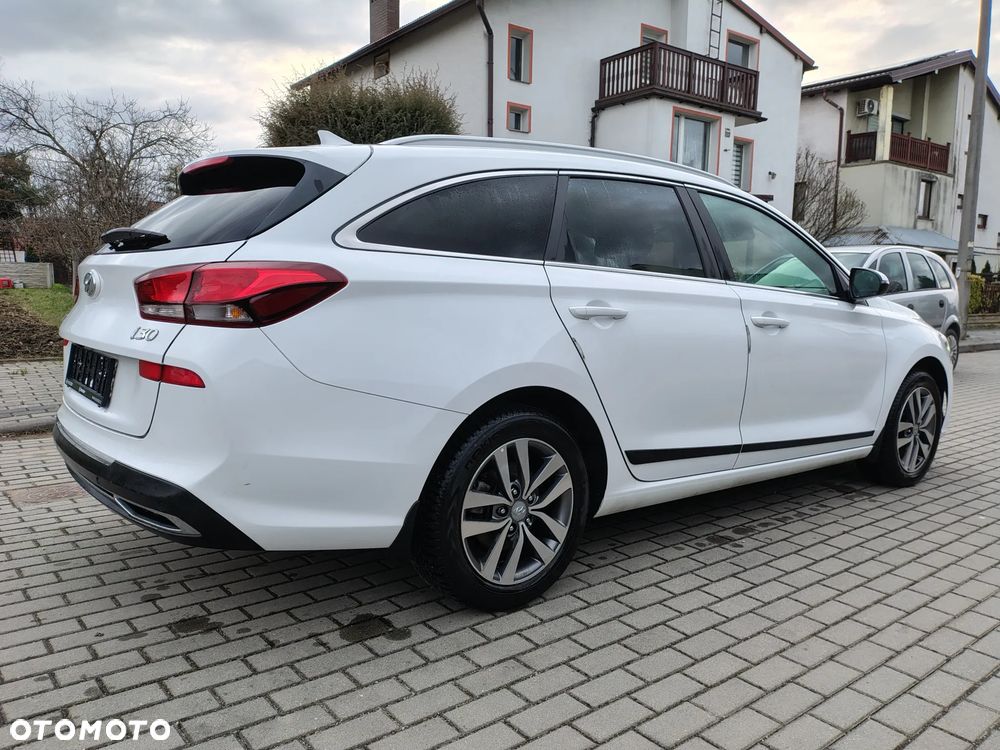 Hyundai i30 - 12