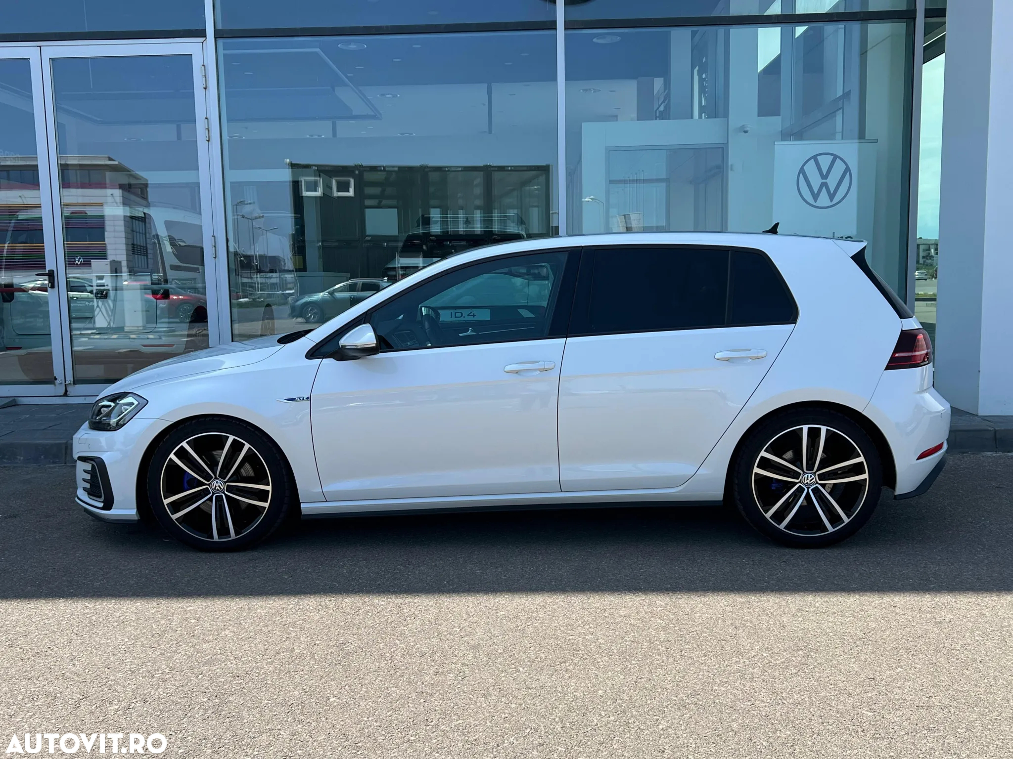 Volkswagen Golf 1.4 GTE Plug-In-Hybrid DSG - 6