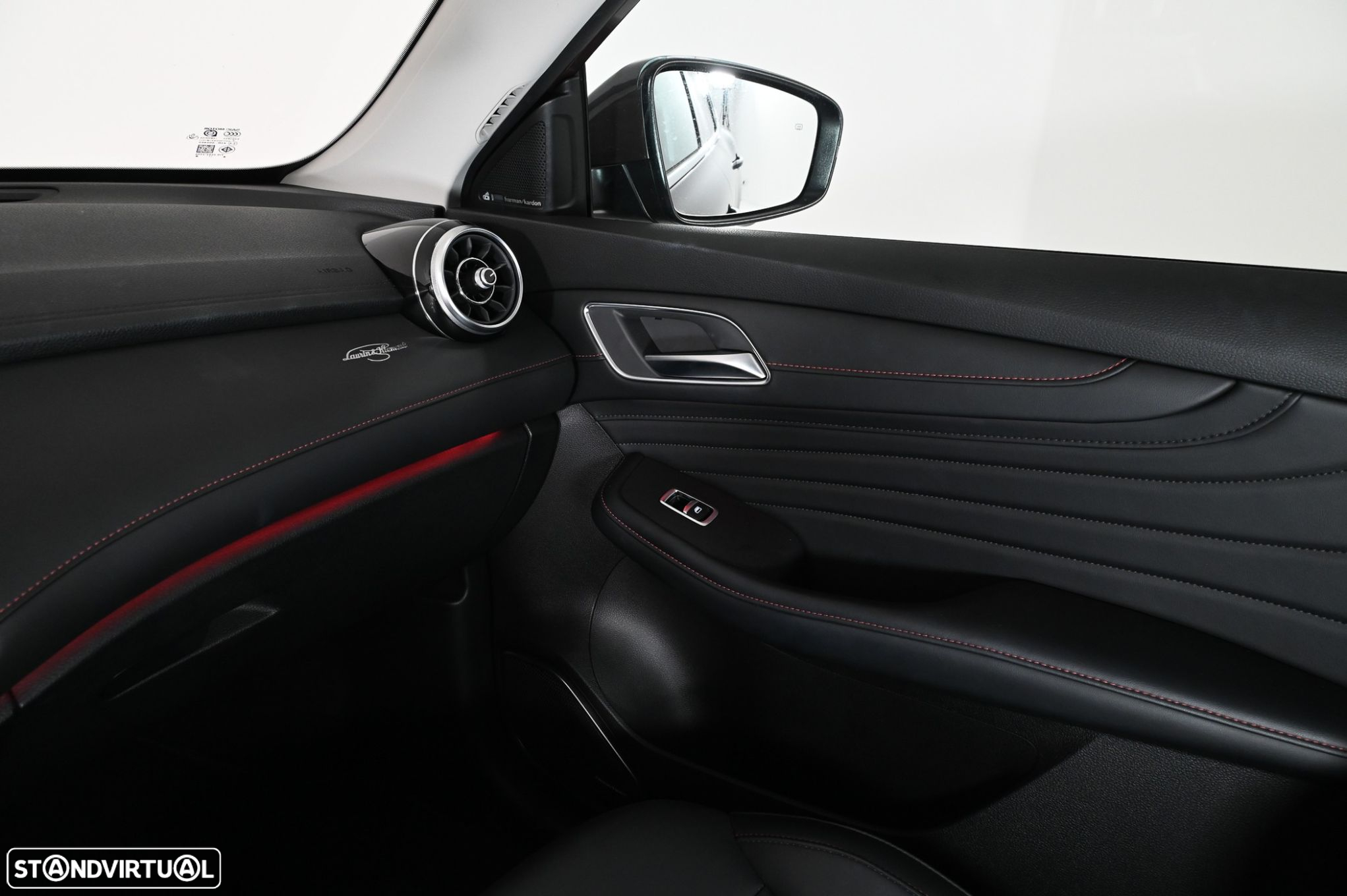 MG EHS 1.5 T-GDI Plug-in Hybrid Luxury - 30
