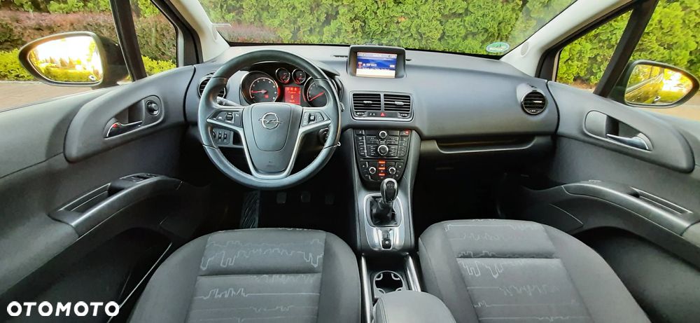 Opel Meriva - 22