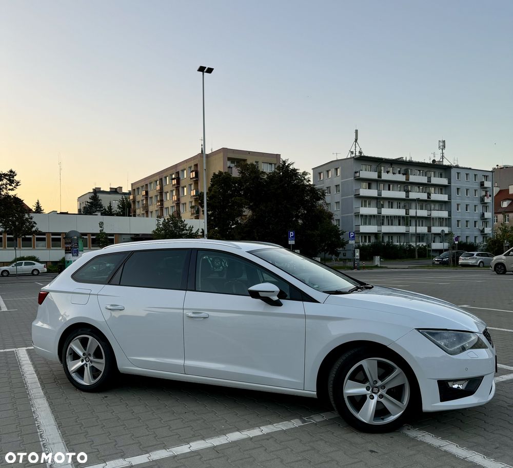 Seat Leon 2.0 TDI DPF Start&Stop DSG FR - 7