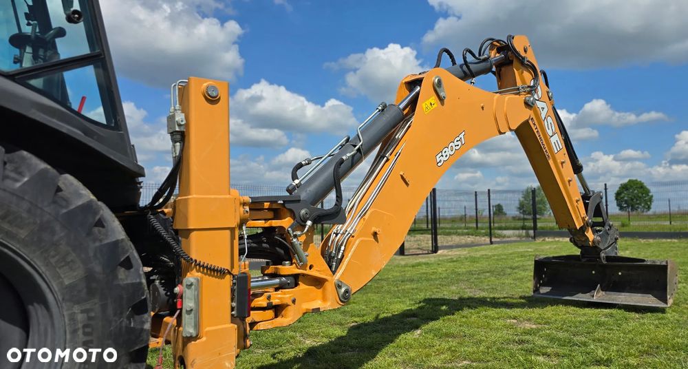 Case 580 ST - 16