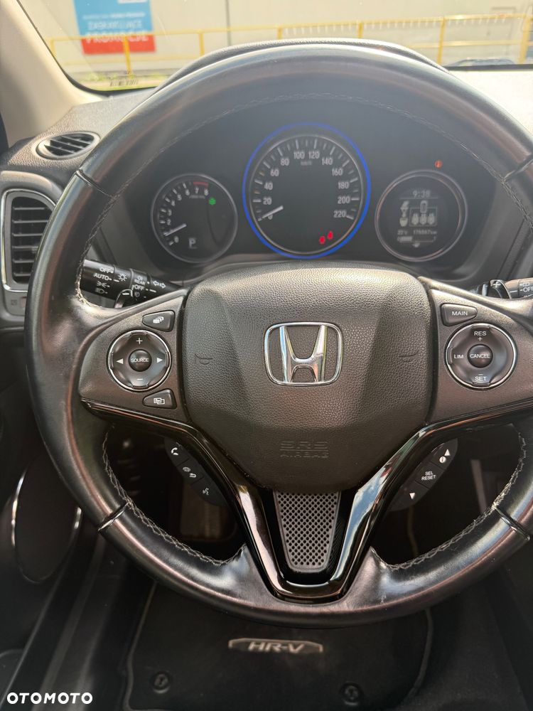 Honda HR-V 1.5 i-VTEC CVT Executive - 24