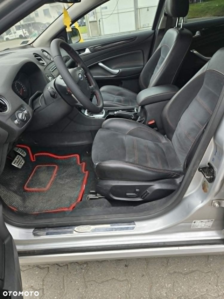 Ford Mondeo 2.0 TDCi Titanium S - 12