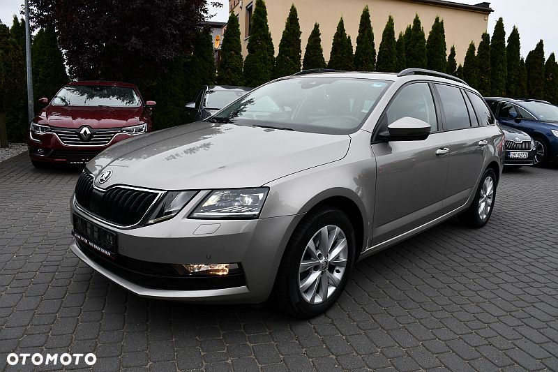 Skoda Octavia 1.6 TDI DSG Style - 38