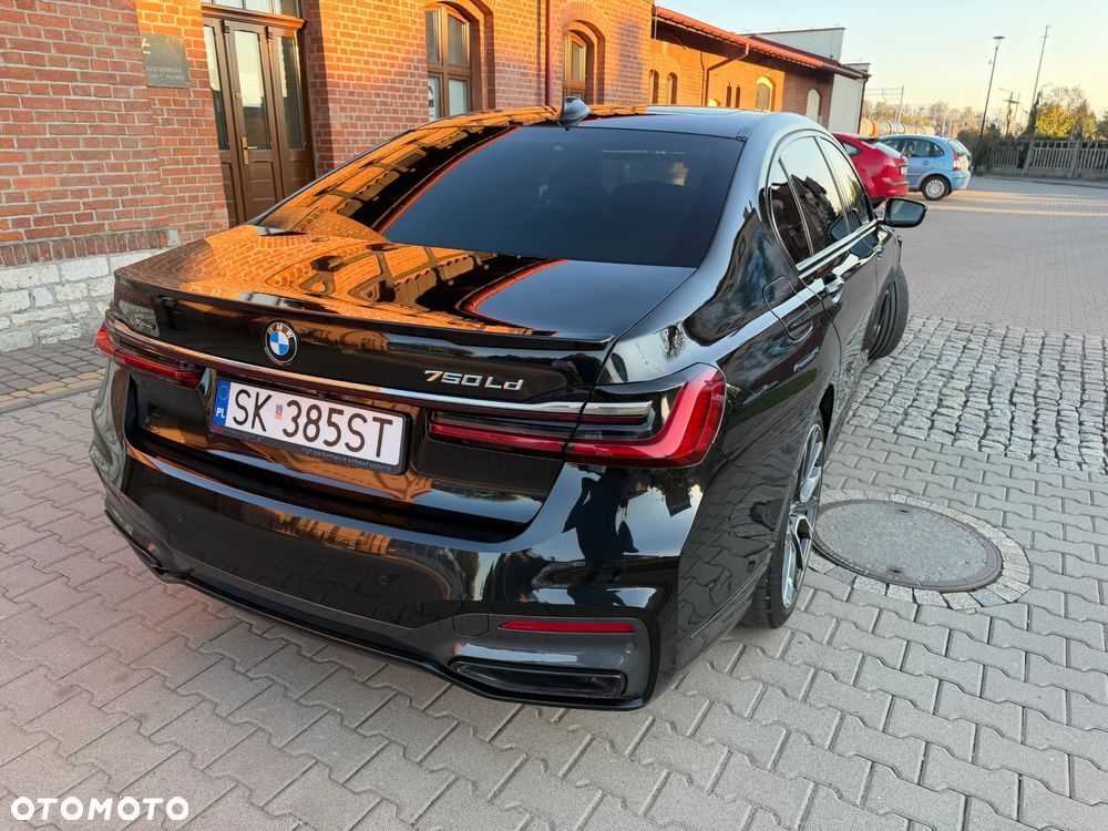 BMW Seria 7 750Ld xDrive sport - 19