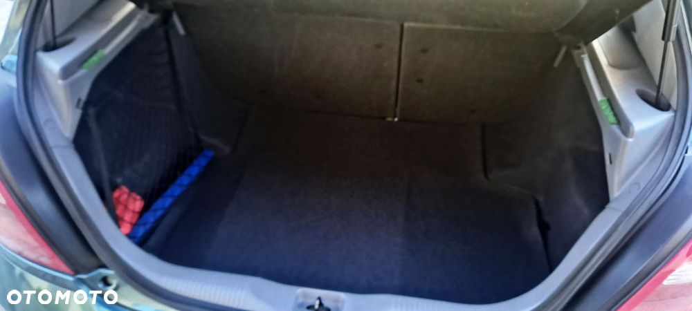 Nissan Almera 1.5 Acenta - 19