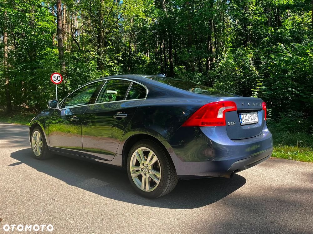 Volvo S60 D3 Summum - 6