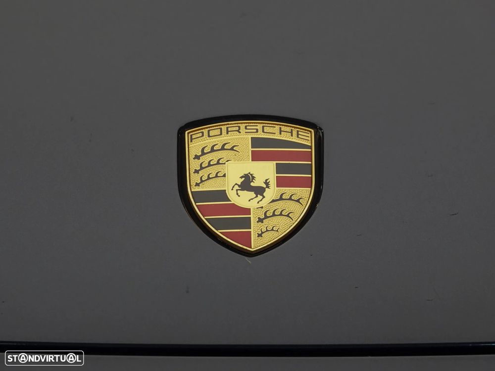 Porsche Panamera GTS - 38