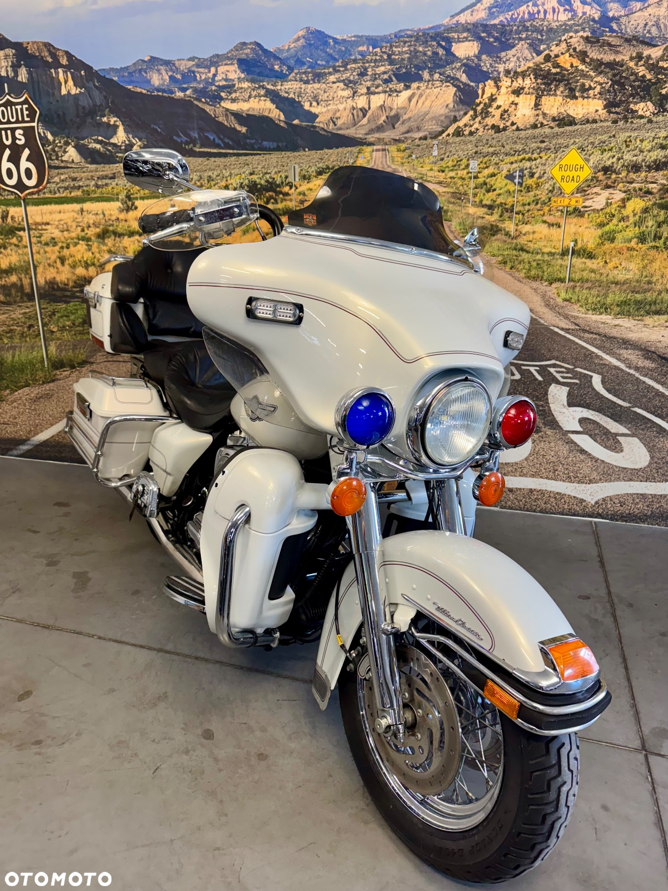 Harley-Davidson Touring Electra Glide - 2