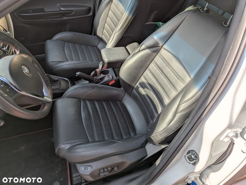 Alfa Romeo Giulietta 1.8 TBi 16V TCT Veloce - 24