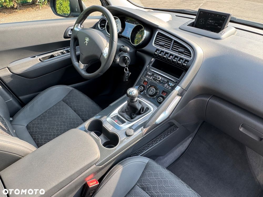 Peugeot 3008 HDi FAP 150 Platinum - 27
