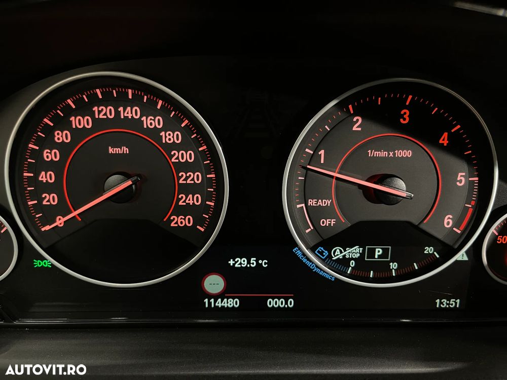 BMW Seria 3 318d DPF Aut. Edition Sport - 27