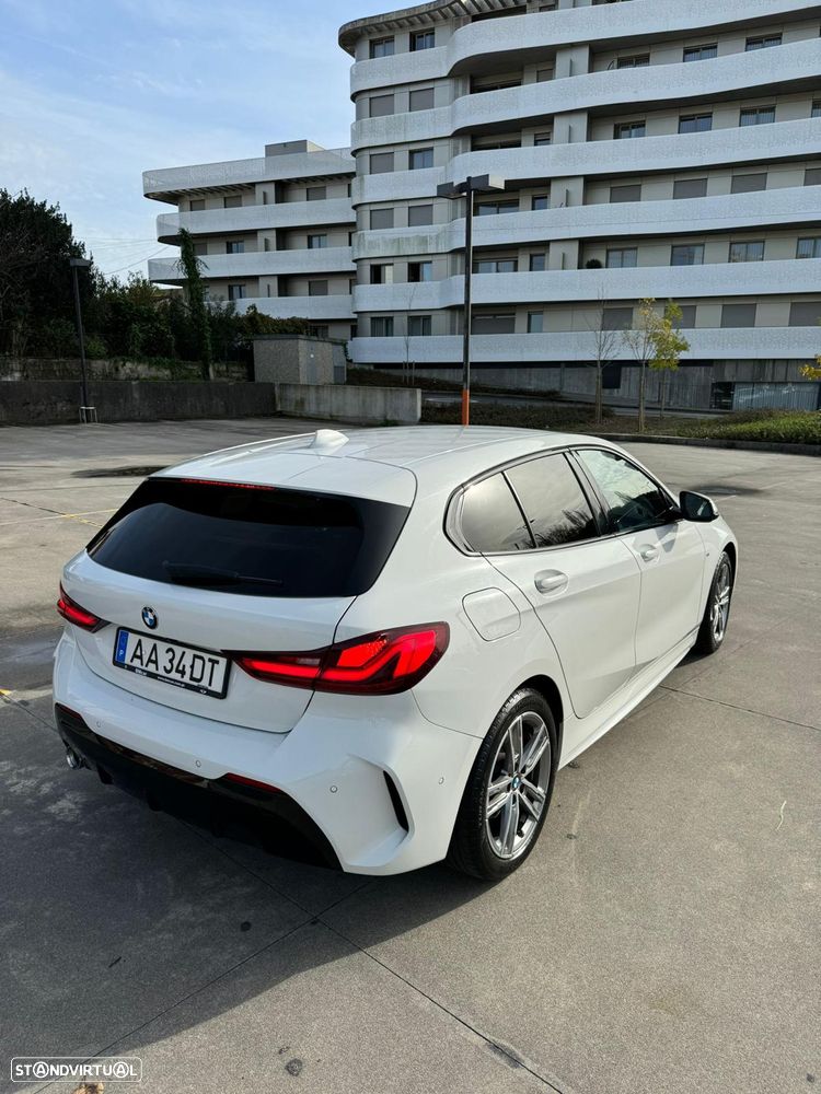 BMW 116 d Pack Desportivo M - 11