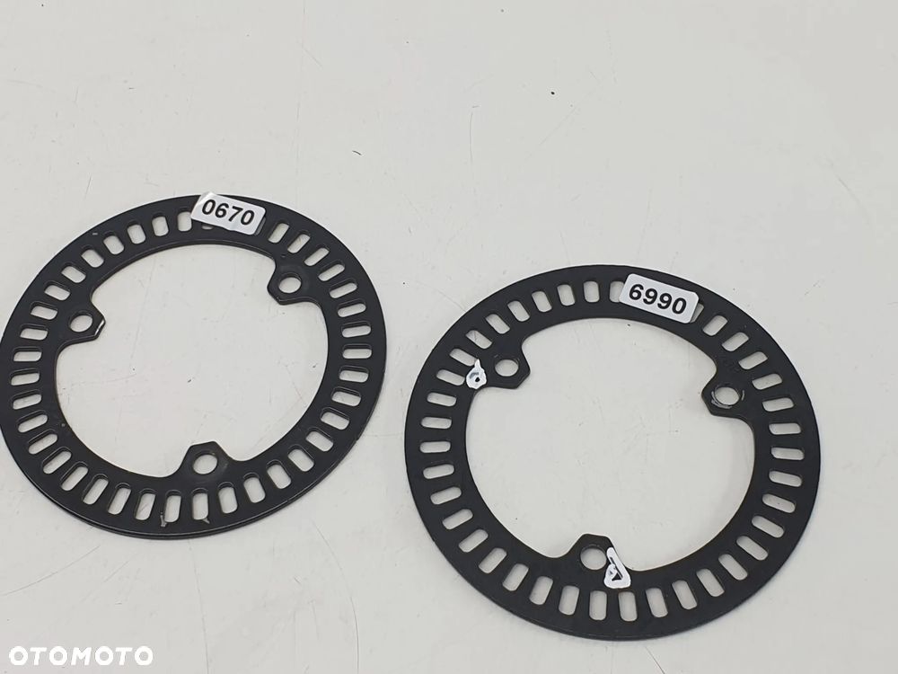 TARCZA ABS   YAMAHA XSR 125 - 2