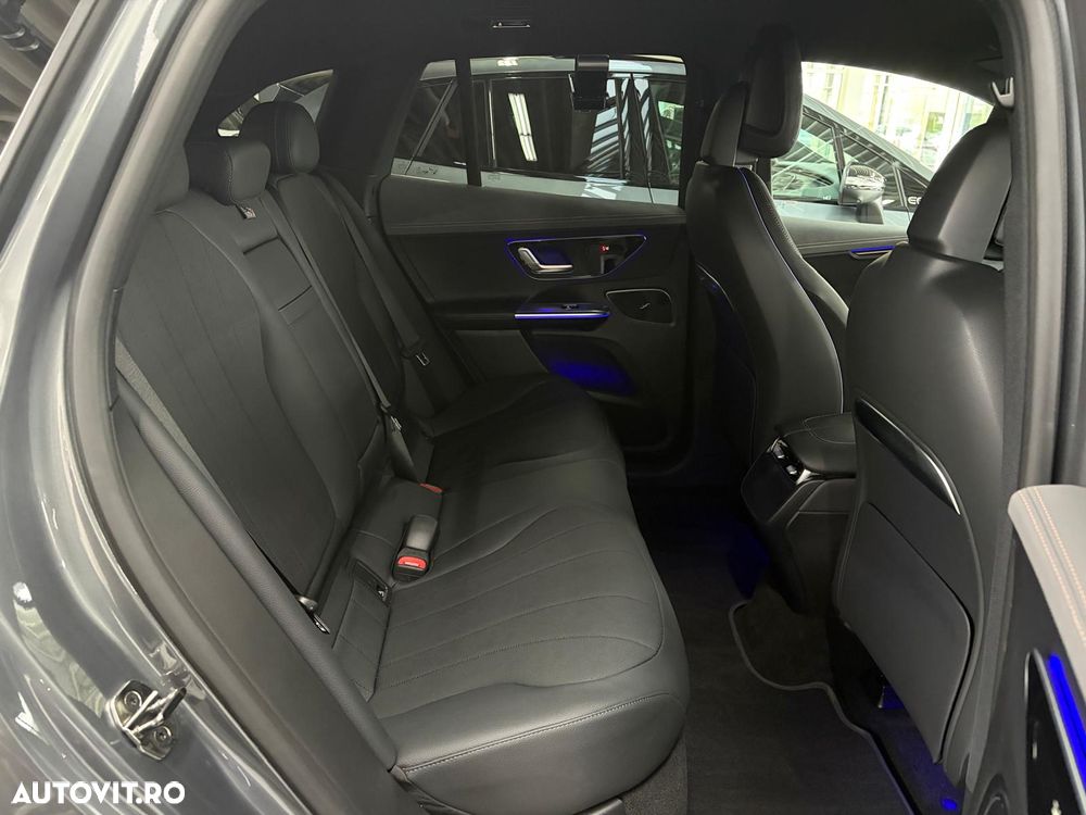 Mercedes-Benz EQE 350+ - 10