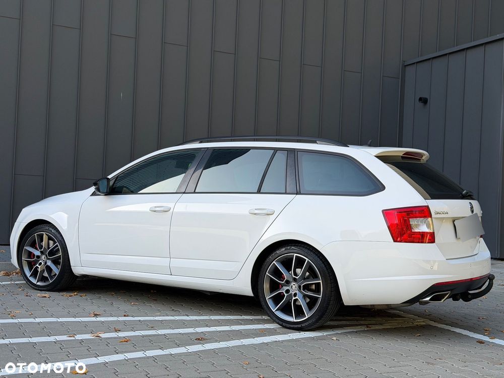 Skoda Octavia 2.0 TDI RS - 23