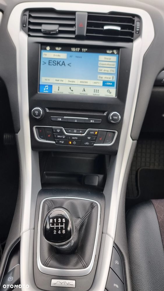 Ford Mondeo 2.0 TDCi STart-Stopp Allrad Vignale - 14