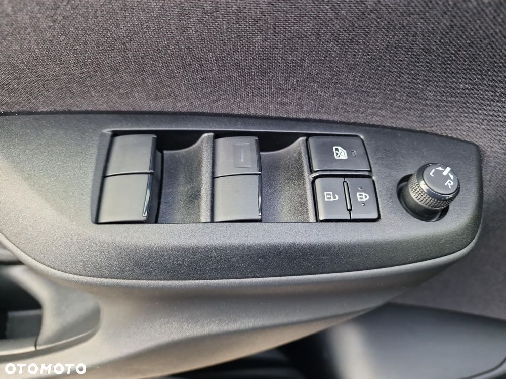 Toyota Yaris Hybrid 1.5 Style - 18