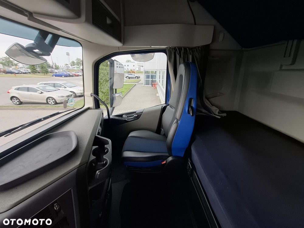 Volvo FH460 I-SAVE XLOW, Lowdeck, Mega - 10