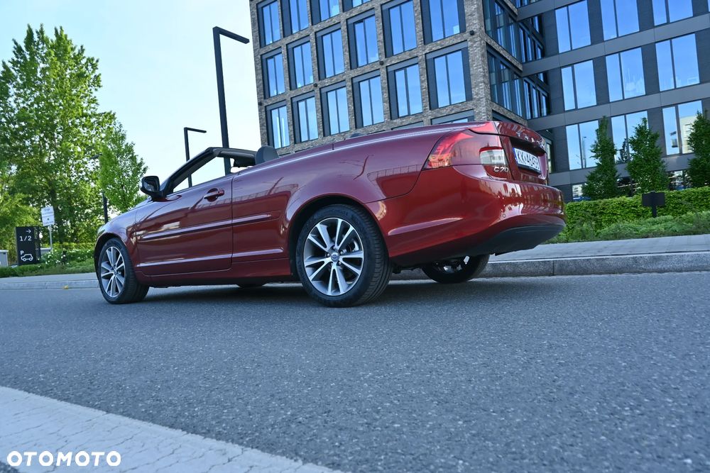 Volvo C70 2.0D Powershift Momentum - 26