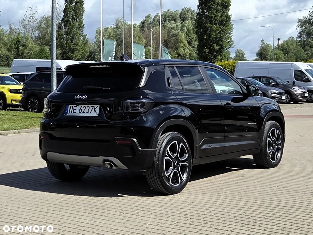 Jeep Avenger 1.2 GSE T3 Summit FWD - 8