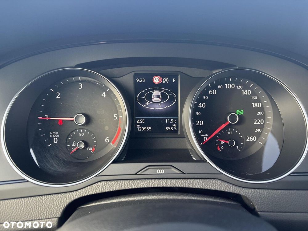 Volkswagen Passat 2.0 TDI EVO Business DSG - 14