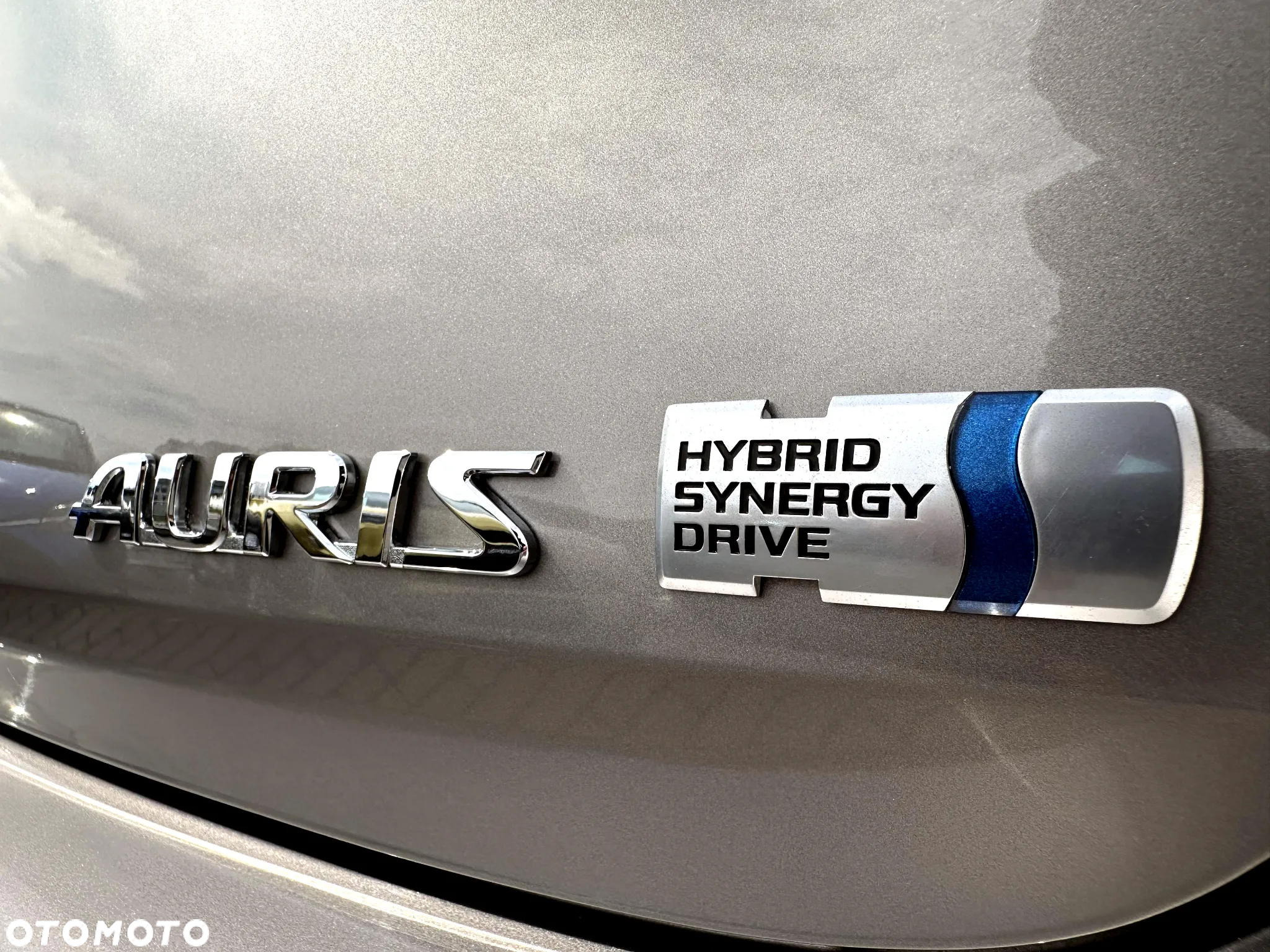 Toyota Auris Hybrid 135 Premium - 10