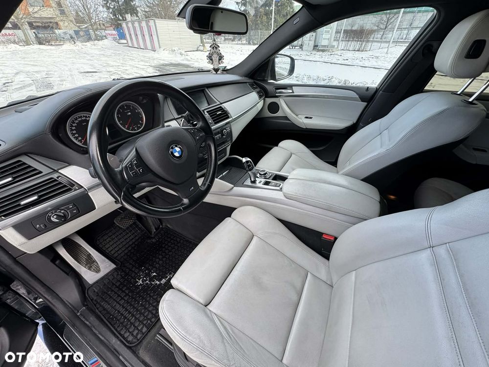 BMW X6M - 2