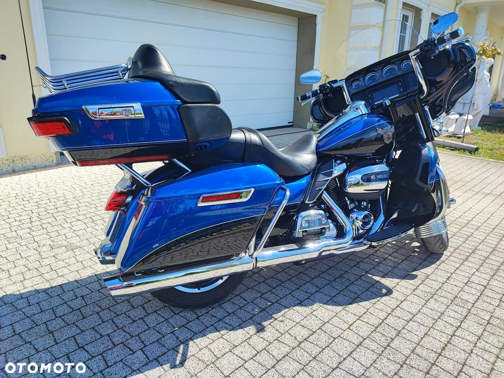 Harley-Davidson FLHTCU Ultra - 16