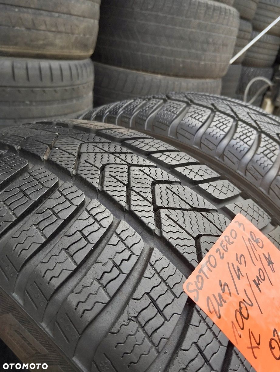 Pirelli Winter SottoZero 3 245 45 18 100 V, rant , XL  - BMW, MO 2szt - 2