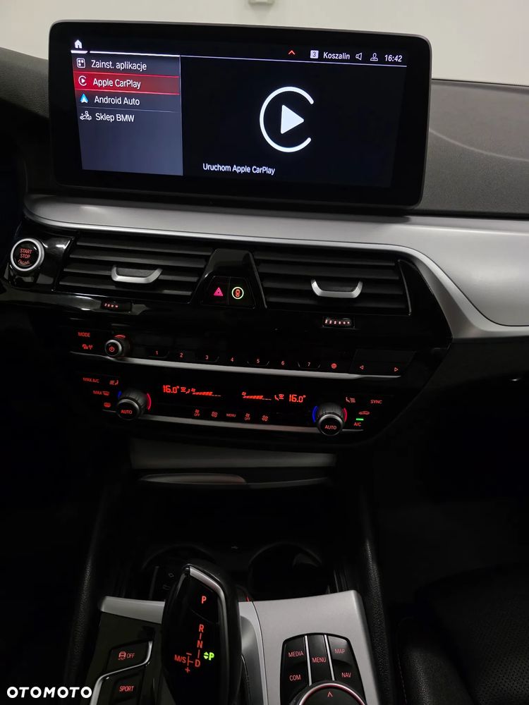 BMW Seria 5 518d mHEV Luxury Line sport - 13