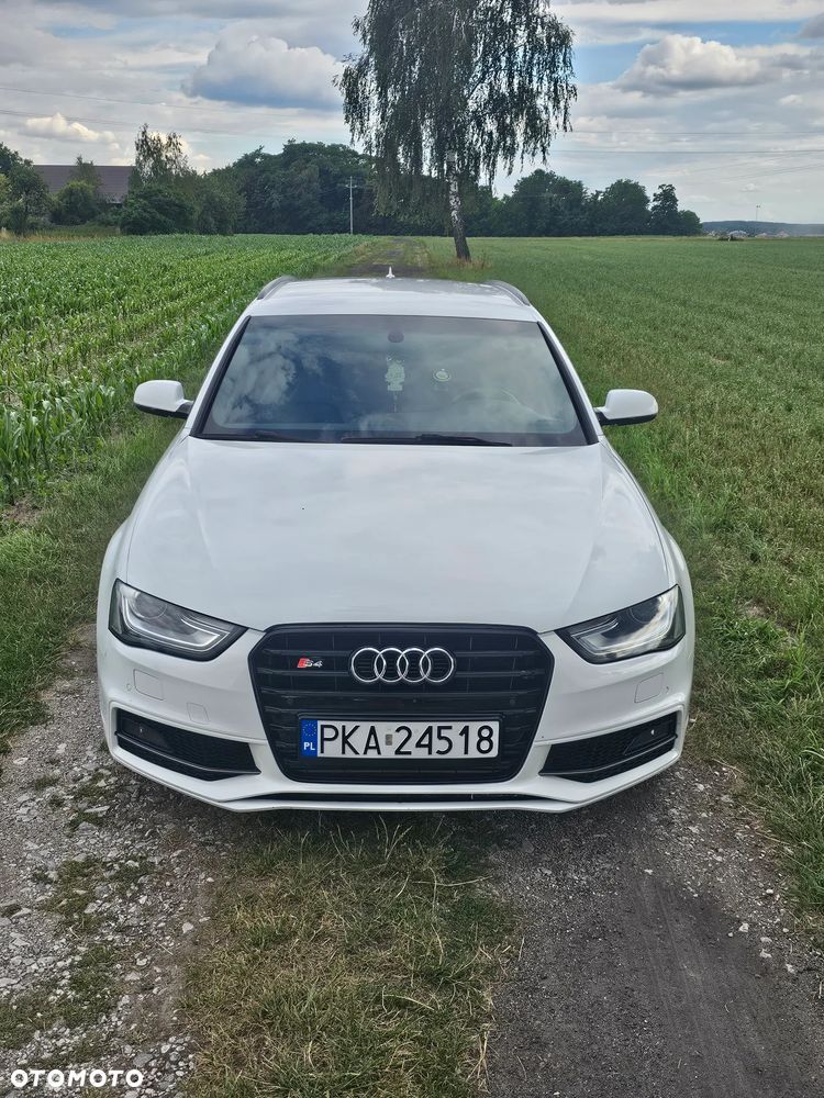 Audi A4 Avant - 3