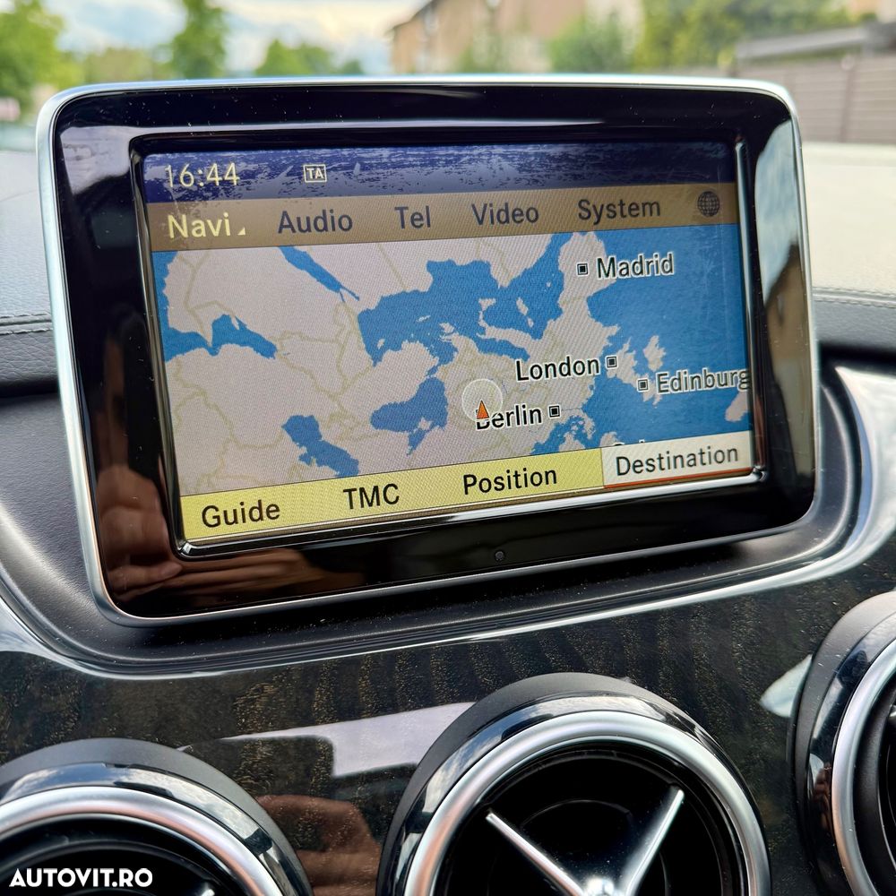 Mercedes-Benz B 200 - 15