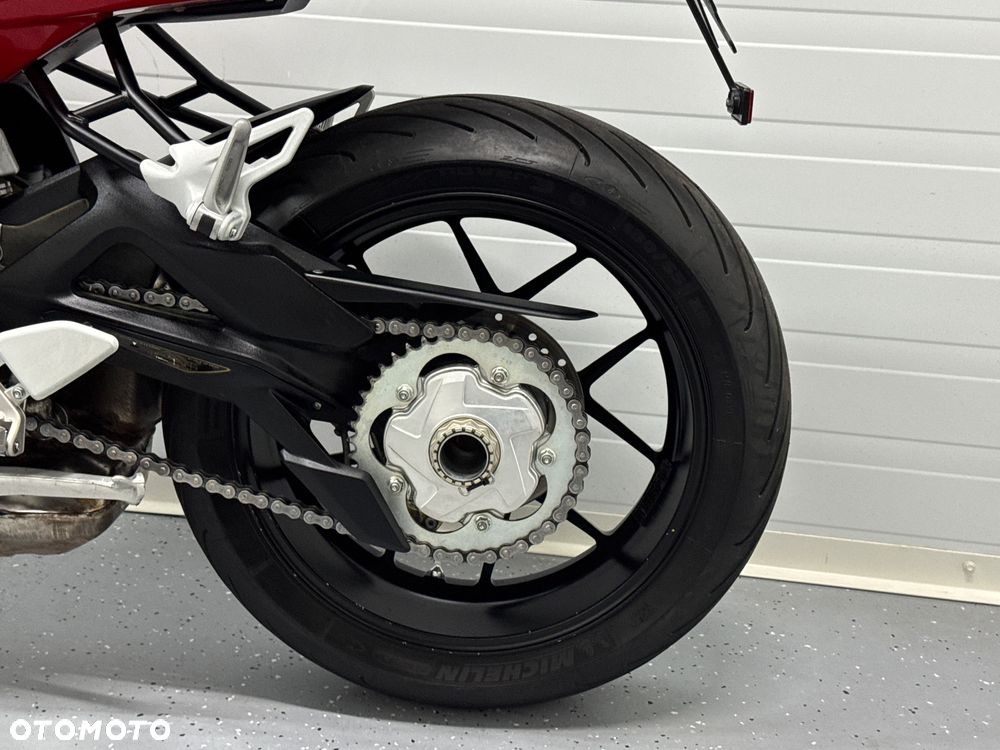 MV AGUSTA Brutale - 17