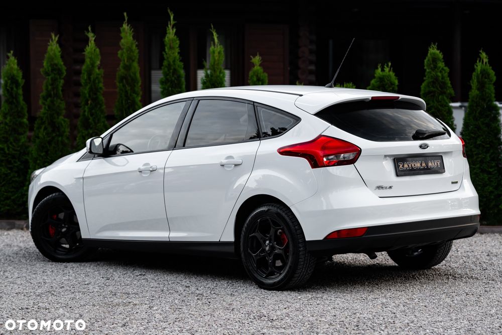 Ford Focus 1.0 EcoBoost Trend - 9
