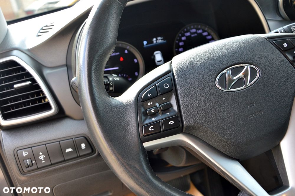 Hyundai Tucson 1.6 CRDi 48V-Hybrid 2WD DCT Select - 31